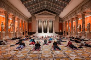 Yoga på Glyptoteket